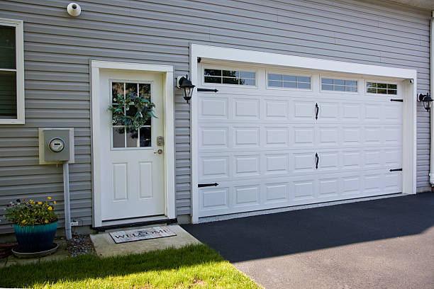 24/7 Emergency Garage Door Panel Replacement experts in Pensacola, FL